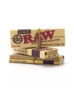 Raw Connoisseur 1 ¼ Paper w/ Tips