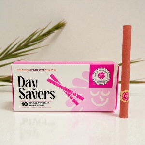 DaySavers 1 ¼ Pink Hybrid Hemp Blunt Wrap Artisan Pre-Rolled Tubes w/ Spiral Filter Tips 10pk